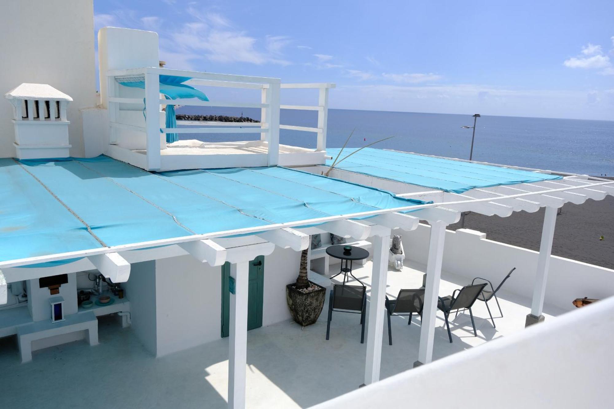 Rooftop Dreamhouse - 3br With Seaviews Holiday home *